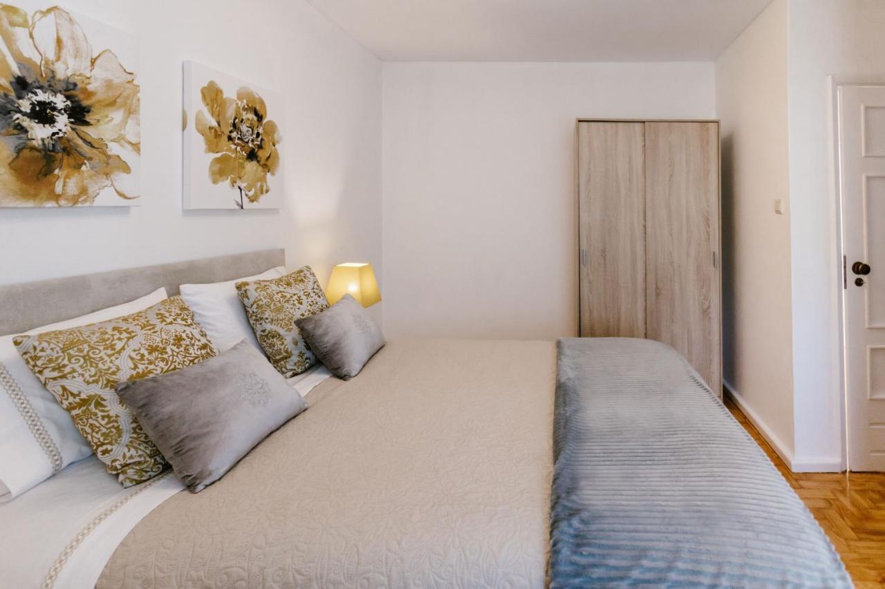 Mumadona Apartment Guimaraes Bagian luar foto